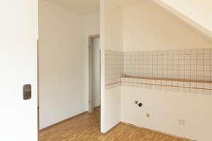 Tolle moderne DG Wohnung – Die vollständige Adresse der Immobilie erhältst du vom Anbieter., 58089 Wehringhausen, Hagen – Vorschaubild 2