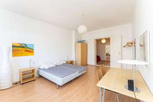 Große, bezugsfreie 3-Zimmer-Wohnung mit Süd-Balkon – Gürtelstraße 26a, 10247 Friedrichshain, Berlin – Vorschaubild 13