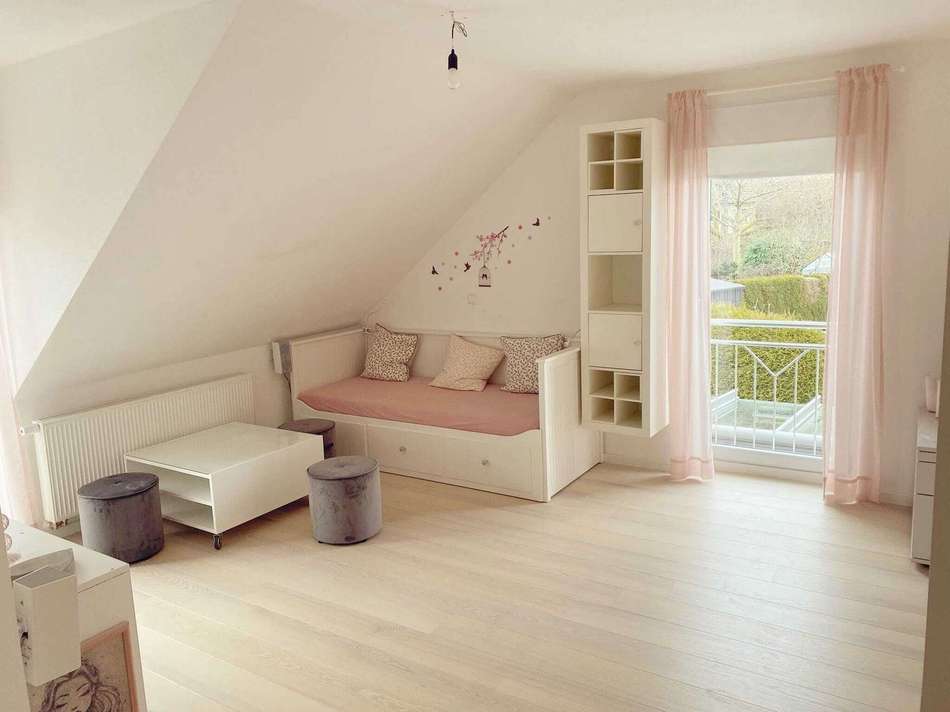 Schlafzimmer Kind 2 OG