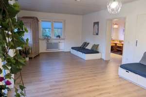 Familienfreundliches Zuhause mit Einliegerwohnung – flexibel nutzbar in Münchhausen – Die vollständige Adresse der Immobilie erhältst du vom Anbieter., 35117 Münchhausen – Vorschaubild 4