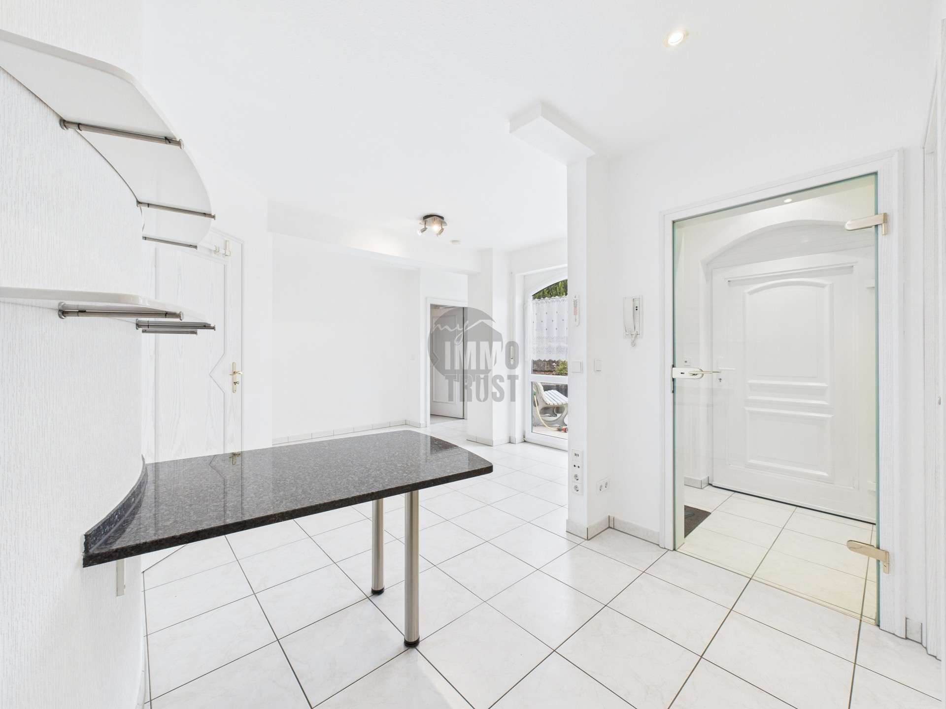 Immobilie in Lehrensteinsfeld - REPRÄSENTATIV & HOCHWERTIG – EIN HAUS, DAS SICH VON DER MASSE ABHEBT - Bild 9