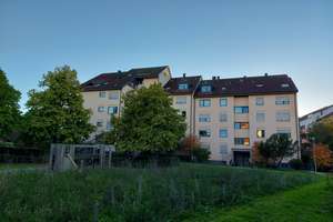 Ulm-Böfingen, 3 Zi-Kü-Bad-Wo., 81,2 qm, Parkett, Balkon, Münsterblick, 1 Parkplatz TG – Buchenlandweg 126, 89075 Böfingen, Ulm – Vorschaubild 3