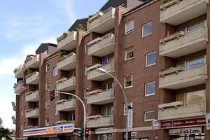2-Zimmer-Wohnung mit großer Terrasse und Blick über Alt-Homberg