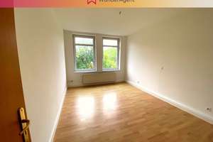 +++ Schöne 3-Zimmer Dachgeschosswohnung in Halle-Süd ++ Stellplatz & EBK +++