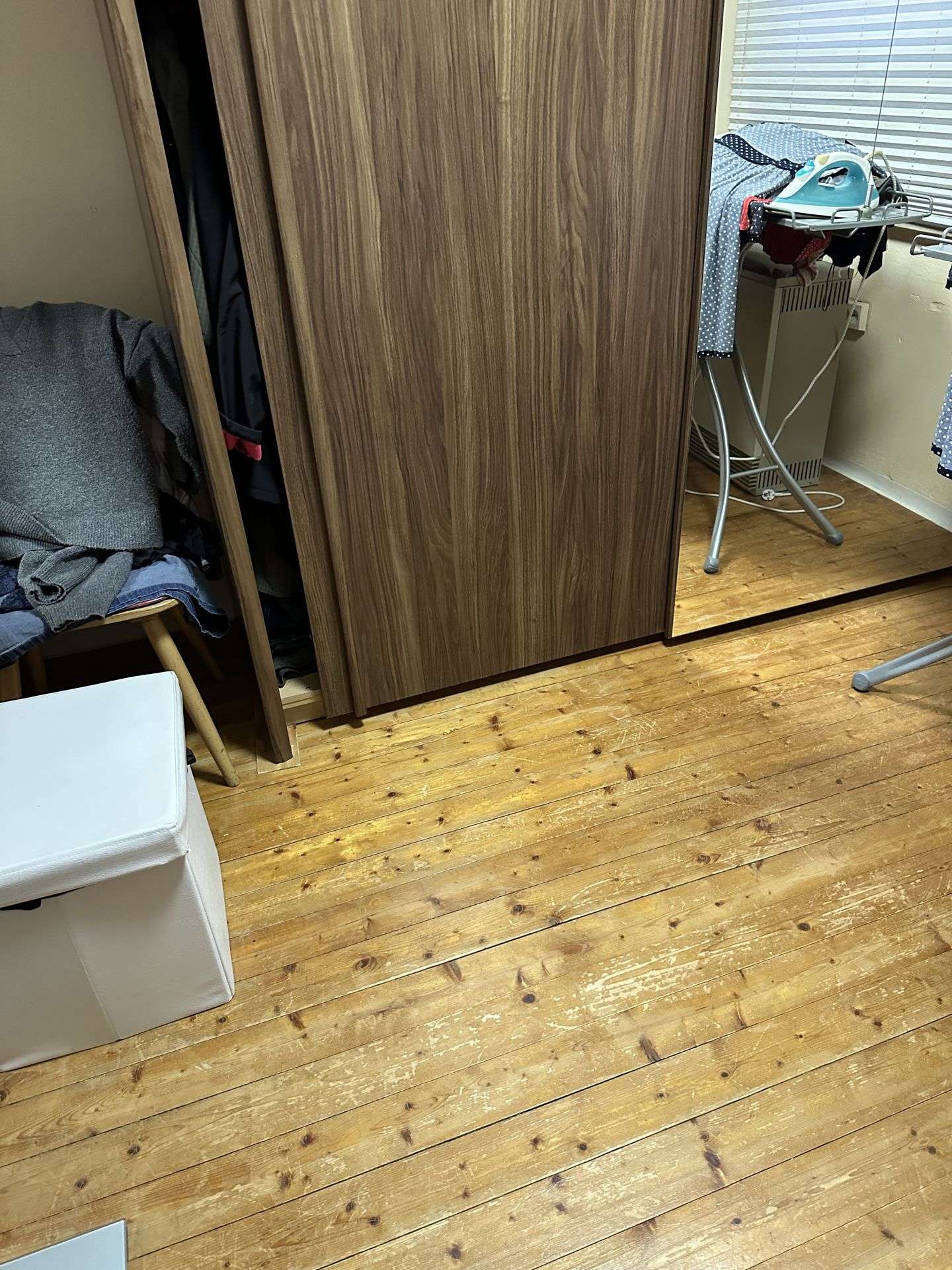 Immobilie in Anschau - Einfamilienwohnhaus mit diversen Nebengebäuden in ruhiger Randlage der Gemeinde Anschau - Bild 7