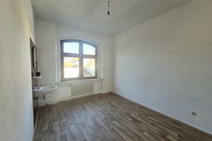6 Zimmer, 150 m² & Altbauflair – Großzügiges Wohnen im Herzen von Bad Rodach – Die vollständige Adresse der Immobilie erhältst du vom Anbieter., 96476 Bad Rodach – Vorschaubild 9