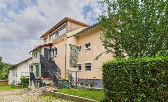 Mehrfamilienhaus mit Rohbau zum fertigstellen.  Sofortige Mieteinnahmen möglich