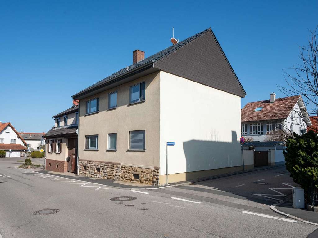 Immobilie in Rauenberg - Bezugsfreies, gepflegtes Zweifamilienhaus in zentraler Lage von Rauenberg-Malschenberg - Bild 3