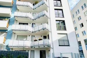 Barrierearme Dachgeschosswohnung mit Penthouse-Feeling am Schwanenwall