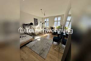 Tauschwohnung: Simon-Dach-Kiez 2 Zimmer Altbau mit Wohnküche und EBK – Libauer Str 17, 10245 Friedrichshain, Berlin – Vorschaubild 1
