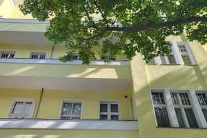 WG geeingnet ! 2 Zi Apartment mit Balkon – Kaiserin Augusta Allee 48, 10587 Westend, Berlin – Vorschaubild 1