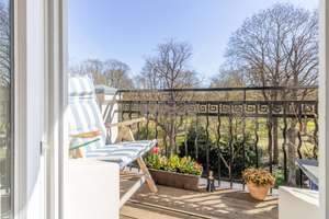 Wohnen über dem Stadtpark: Dachterrasse, Kamin & Altbaucharme – Die vollständige Adresse der Immobilie erhältst du vom Anbieter., 23568 Sankt Gertrud, Lübeck – Vorschaubild 4