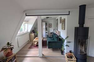 123qm Stilaltbau DG-Maisonettewohnung im Lehenviertel – Römerstraße 28, 70180 Lehen, Stuttgart – Vorschaubild 3