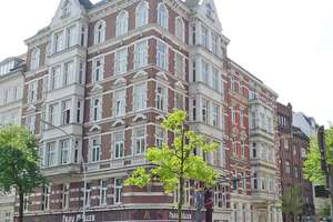 4-Zimmer-Jugendstil-Traumwohnung! Top-Lage St. Georg! Erstbezug nach Sanierung! Nur noch 1 WE frei!!