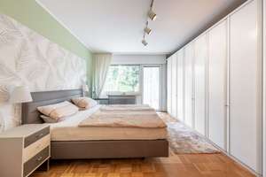 Mehrgenerationen-Traum: 3-Parteien Mehrfamilienhaus in Lichterfelde mit viel Entwicklungspotenzial – Die vollständige Adresse der Immobilie erhältst du vom Anbieter., 14167 Lichterfelde, Berlin – Vorschaubild 5