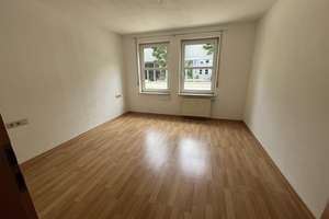 Helle 2,5 Zimmerwohnung mit Wintergarten in zentraler Lage – Die vollständige Adresse der Immobilie erhältst du vom Anbieter., 70327 Lindenschulviertel, Stuttgart – Vorschaubild 2