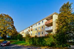 Neue Wohnung, neues Glück! Sanierte 3-Zimmer-Wohnung Bonn-Heiderhof – Ahornweg 6, 53177 Heiderhof, Bonn – Vorschaubild 1