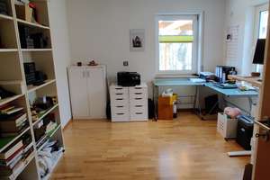 Helle 3,5-Zimmer-EG-Wohnung mit Garten, 2 Stellplätze, Garage,  2 Terrassen & Einbauküche – Die vollständige Adresse der Immobilie erhältst du vom Anbieter., 88427 Bad Schussenried – Vorschaubild 6