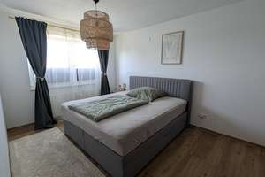 tolle 3-Zimmer-Wohnung mit Ausblick, Extra-Zimmer und Tagslichtbad mit Badewanne – V.-Droste-Hülshoff-Str. 31, 38446 Reislingen, Wolfsburg – Vorschaubild 12