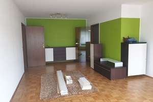Helle 3-Zimmer-Wohnung mit Sonnenbalkon in Leverkusen-Schlebusch mit TG-Stellplatz – Odenthaler Str 29a, 51375 Schlebusch, Leverkusen – Vorschaubild 3