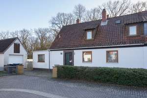 Doppelhaushälfte auf einmaligem Eigentumsgrundstück in Waldrandlage – Die vollständige Adresse der Immobilie erhältst du vom Anbieter., 38126 Südstadt-Rautheim-Mascherode, Braunschweig – Vorschaubild 2