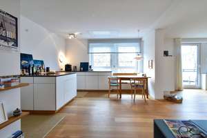 Viel Raum, viel Stil, viel Leben!
Große, neuwertige Traumwohnung mit 3 Balkonen – Die vollständige Adresse der Immobilie erhältst du vom Anbieter., 45138 Südostviertel, Essen – Vorschaubild 8