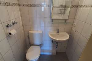 2,5-Zimmer-DG-Wohnung in Duisburg-Rahm mit offenem Grundriss – Salzachstraße 37, 47269 Rahm, Duisburg – Vorschaubild 20