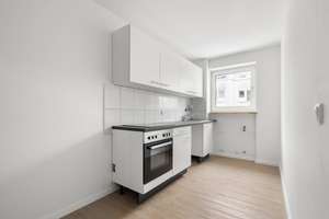 Moderne 3-Zimmer-Wohnung mit Balkon & Einbauküche – Sofort bezugsfrei! – Zasingerstraße 9, 81547 Giesing, München – Vorschaubild 2