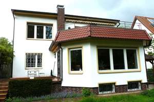 Gepflegtes Zweifamilienhaus am Jungfernheide Forst