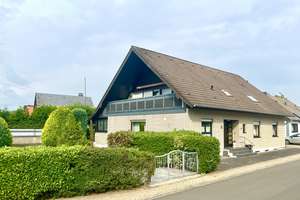 Goßzügig angelegtes 1-2 Familienhaus in sehr gepflegten Zustand  !! – Die vollständige Adresse der Immobilie erhältst du vom Anbieter., 47638 Straelen – Vorschaubild 1