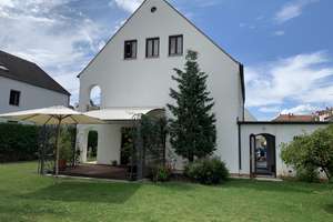 Traumhafte Gepflegte Villa mit 4 Zimmern und EBK in Augsburg-Haunstetten und herrlichem Garten – Die vollständige Adresse der Immobilie erhältst du vom Anbieter., 86179 Haunstetten-West, Augsburg – Vorschaubild 3