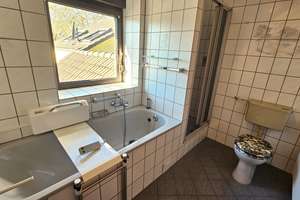 Renovierungsbedürftiges Reihenmittelhaus in Essen-Katernberg – Die vollständige Adresse der Immobilie erhältst du vom Anbieter., 45327 Katernberg, Essen – Vorschaubild 12