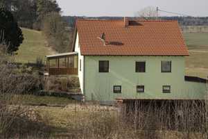 "Autarkes Wohnen im Grünen"
Mehrgenerationenhaus im malerischen Kesseltal sowie ca. drei Bauplätzen – Dillingen an der Donau (Kreis) – Vorschaubild 6