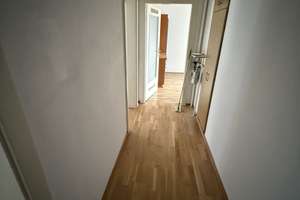 Helle 2,5-Zimmer Wohnung mit Balkon in Untergiesing – Mondstraße 7, 81543 Untergiesing, München – Vorschaubild 10