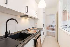 Bezugsfertige, energetisch modernisierte 2-Zimmer-Wohnung mit idealem Schnitt, Aufzug & TG – 50825 Neuehrenfeld, Köln – Vorschaubild 13