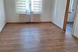 9-Zimmer-Doppelhaushälfte in Zeiskam – Hauptstraße 74, 67378 Zeiskam – Vorschaubild 12