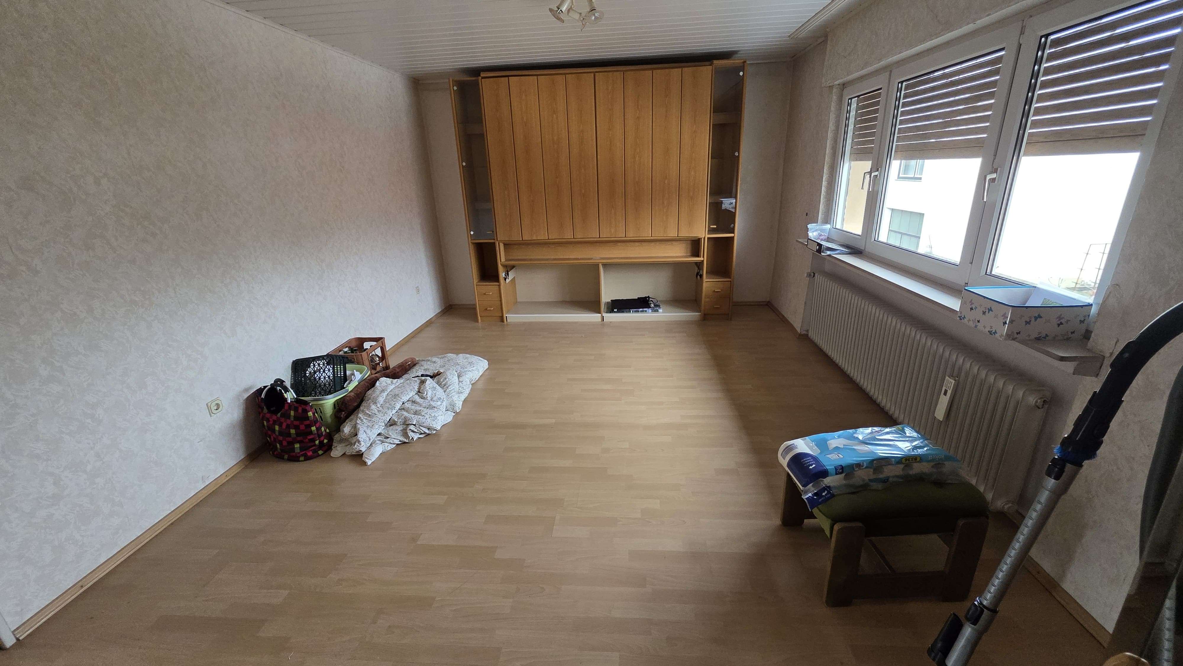 Immobilie in Philippsburg - 1-2 Familienhaus mit gutem Raumangebot und großen Garagentrakt der ideal für Hobbyhandwerker ist - Bild 48