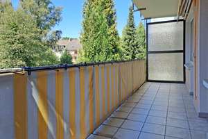 Schön, praktisch, hell & stadtnah! 3½ R.-ETW mit Balkon, Aufzug & Stellplatz in Rüttenscheid – 45131 Rüttenscheid, Essen – Vorschaubild 4