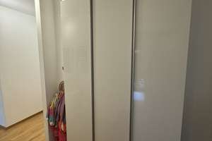Traumhafte 3-Zimmer-Wohnung in den Karolinger Höfen mit Blick auf die Düssel – Merowingerstraße 30, 40223 Bilk, Düsseldorf – Vorschaubild 11