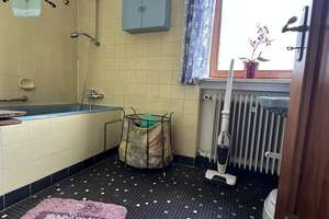 Großes Einfamilienhaus in ruhiger Top-Lage in Lechhausen – Die vollständige Adresse der Immobilie erhältst du vom Anbieter., 86165 Lechhausen-Süd, Augsburg – Vorschaubild 10