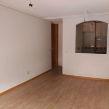 VERKAUF WOHNUNG FÜR INVESTOREN MIT MIETER MIETE