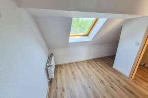 Gepflegtes Reihenmittelhaus mit cleverem Eigentumskonzept und Garage - nähe Puderbach! – Die vollständige Adresse der Immobilie erhältst du vom Anbieter., 56305 Döttesfeld – Vorschaubild 3