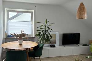 Helle, neu renovierte Wohnung am Killesberg – Die vollständige Adresse der Immobilie erhältst du vom Anbieter., 70192 An der Burg, Stuttgart – Vorschaubild 9