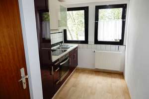 PERFEKT: Kleine 1-Zimmer-Dachgeschosswohnung, inkl. EBK, in ruhigem Vierfamilienhaus! – Dieckerstraße 66, 46047 Schlad, Oberhausen – Vorschaubild 9