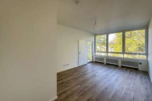 Erstbezug nach hochwertiger Sanierung - Apartment in Oberkassel mit EBK, Loggia & direkter Rheinnähe – Die vollständige Adresse der Immobilie erhältst du vom Anbieter., 40545 Oberkassel, Düsseldorf – Vorschaubild 3