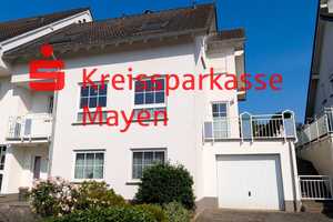 Gepflegte Doppelhaushälfte mit Garage & Garten in Miesenheim – Mayen-Koblenz (Kreis) – Vorschaubild 1