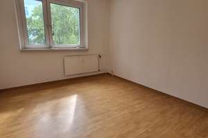 Ruhige 3-Zimmer-Wohnung mit Balkon – Gustav-Zenker-Straße 3, 39218 Schönebeck (Elbe) – Vorschaubild 3