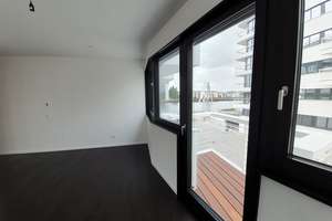 2 ZIMMER Luxus Wohnung - EBK - Wasserblick - Balkone- 1600€ Warm - 1-3 Years contract – Stralauer allee 14, 10245 Friedrichshain, Berlin – Vorschaubild 19