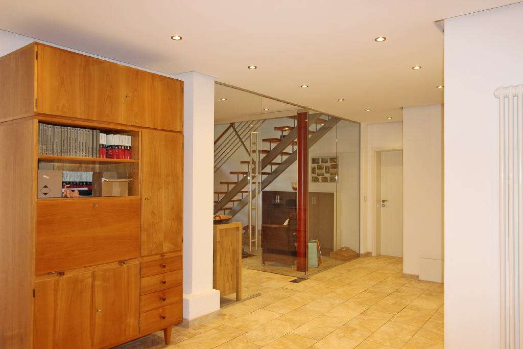 Immobilie in Waldburg - Wunderschönes Landhaus in Traumlage auf über 4.500 qm Grund mit ca. 400 qm toll ausgebauter Wo - Bild 9