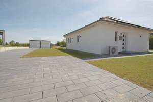 PROV.FREI FÜR KÄUFER: ERSTBEZUG EFFIZIENTER KFW55-BUNGALOW BJ 2023 - SMART HOME MIT GR. TECHNIKPAKET – Die vollständige Adresse der Immobilie erhältst du vom Anbieter., 29582 Hanstedt – Vorschaubild 21